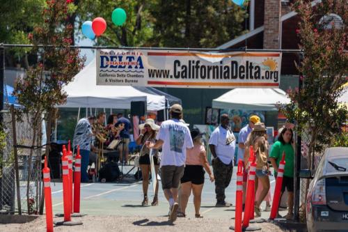 taste of the delta sign