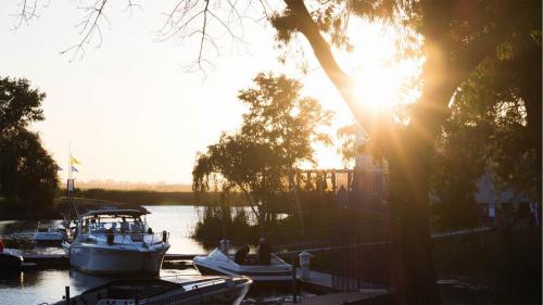 Village West Marina & Resort
